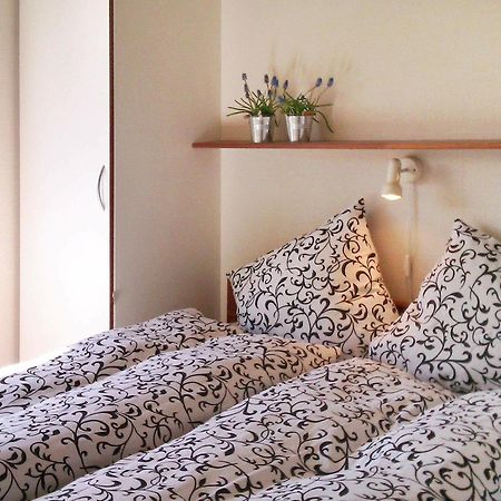 Two-Bedroom Holiday Home In Aabenraa 2 Exteriör bild